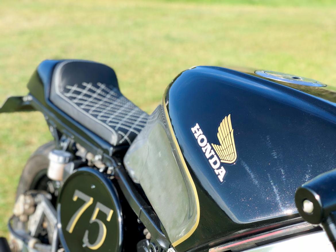 Honda VFR 750 SC24 billede 9