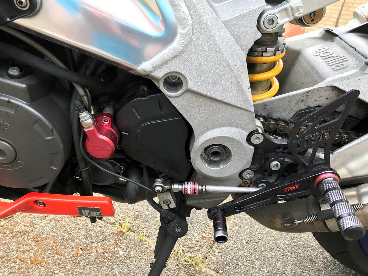 Aprilia Tuono 1000rr billede 10
