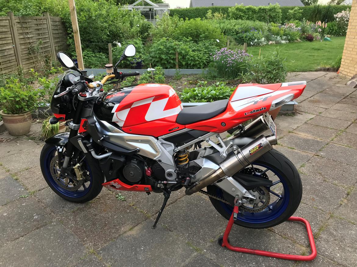Aprilia Tuono 1000rr billede 13