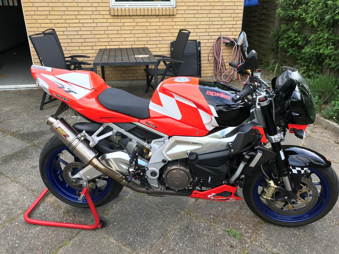 Aprilia Tuono 1000rr billede 16
