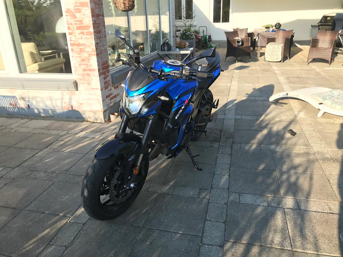 Suzuki GSXS 750 billede 6