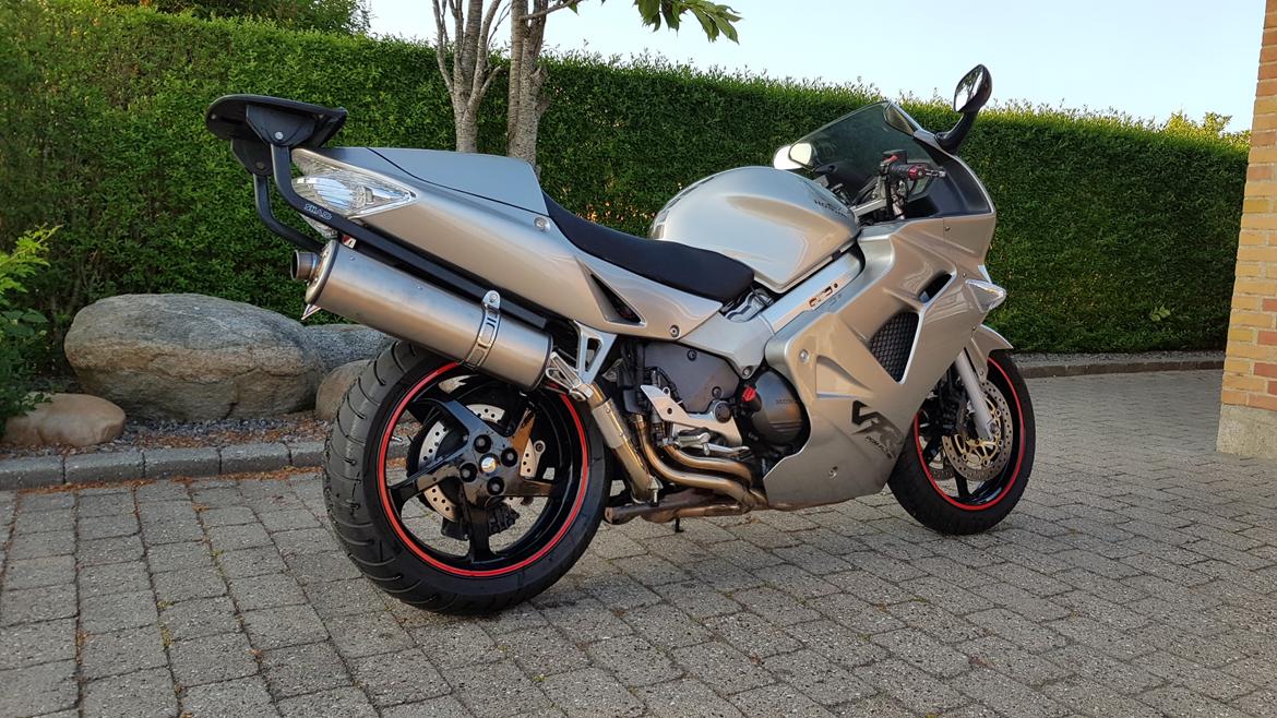 Honda VFR 800 billede 3