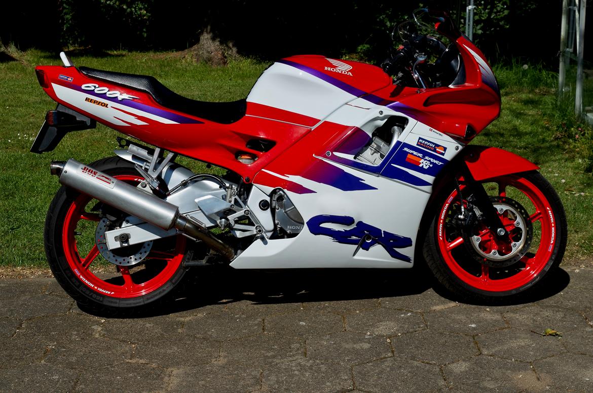 Honda CBR 600 F2 PC25 billede 1