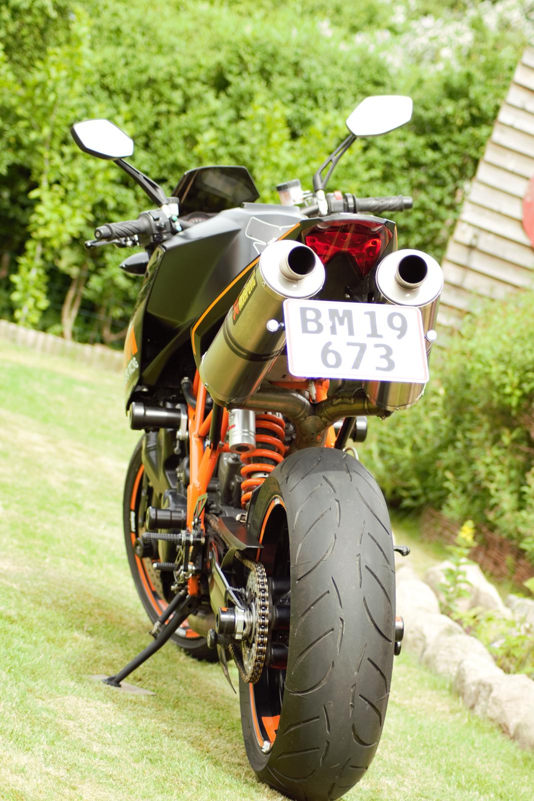 KTM SuperDuke R 990 billede 10