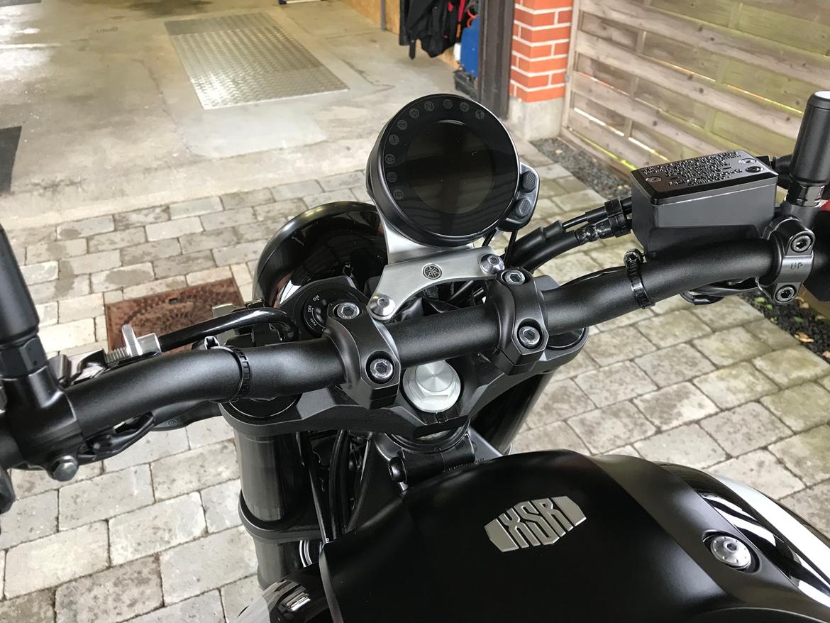 Yamaha XSR 900 SOLGT - Sådan ledninger ført en anden vej billede 24