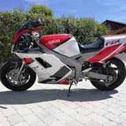 Yamaha FZR1000 Exup