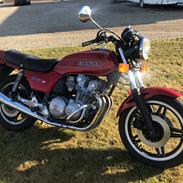 Honda CB 750 F