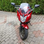 Yamaha XJ6 Diversion
