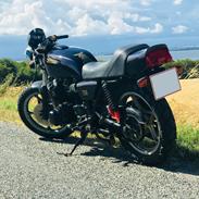 Suzuki GS 750