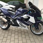 Yamaha YZF1000R Thunderace