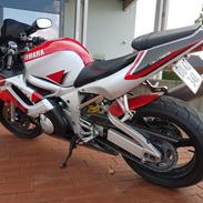 Yamaha YZF R6