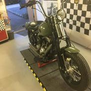 Harley Davidson Harley Davidson FLSTSB Softail Cross Bones