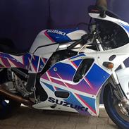 Suzuki Gsxr 750 R