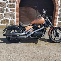 Honda Shadow vt 1100 c (sc18)