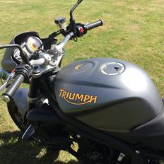 Triumph Street Triple R solgt