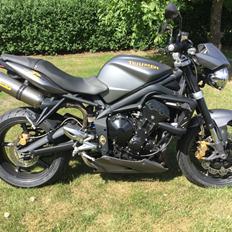 Triumph Street Triple R solgt