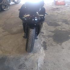 Suzuki Gsxr 1100 w 