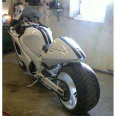 Suzuki Gsxr 750 srad 