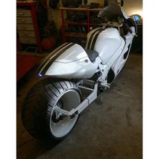 Suzuki Gsxr 750 srad 