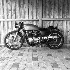 Honda CB 550f cafe racer