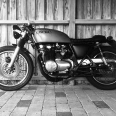 Honda CB 550f cafe racer