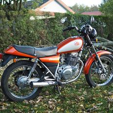 Yamaha SR250