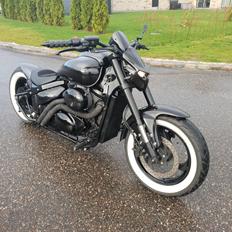 Suzuki M800