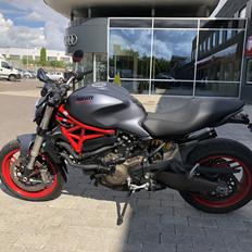 Ducati Monster 821