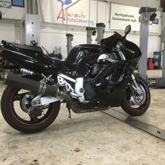 Suzuki GSX-R 750