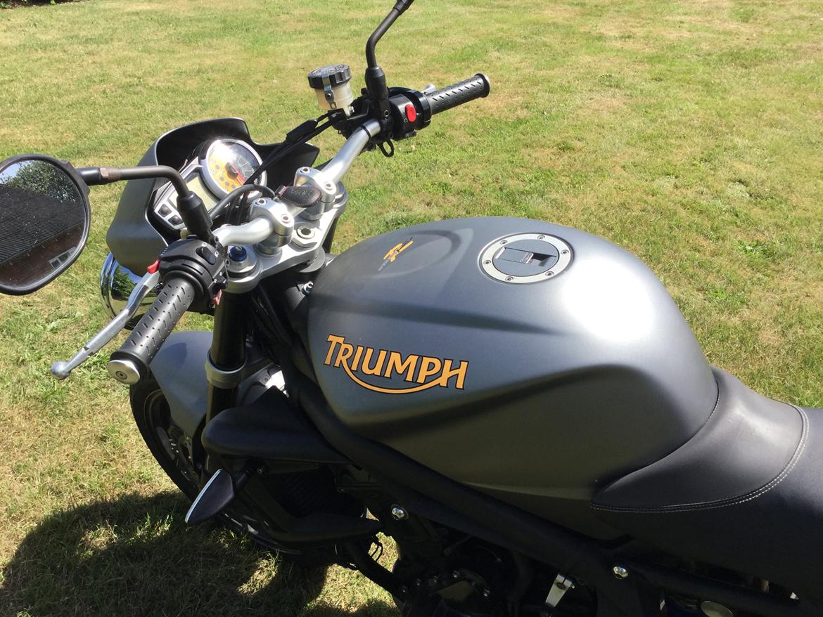Triumph Street Triple R solgt billede 2
