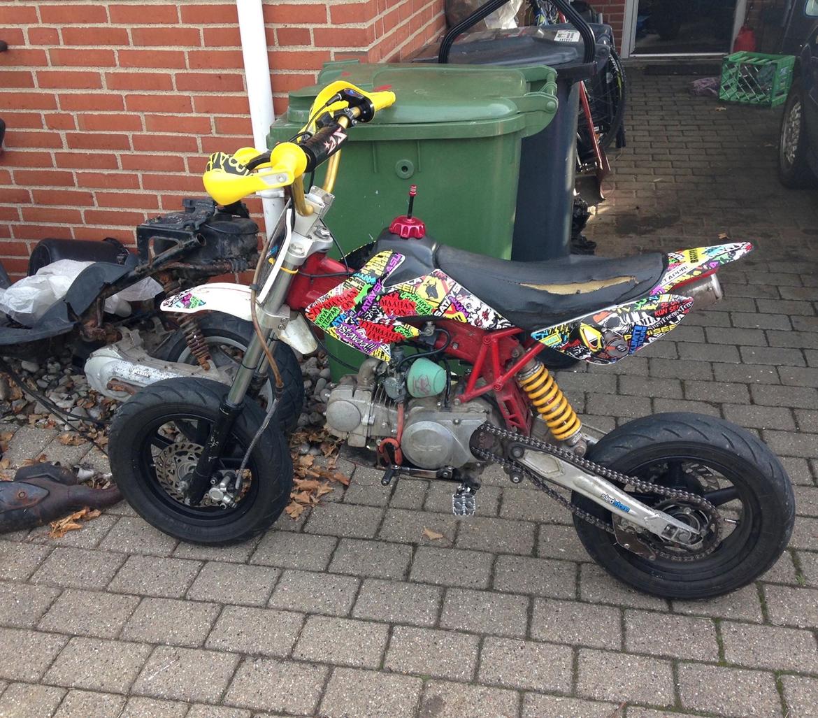 YCF custom billede 1