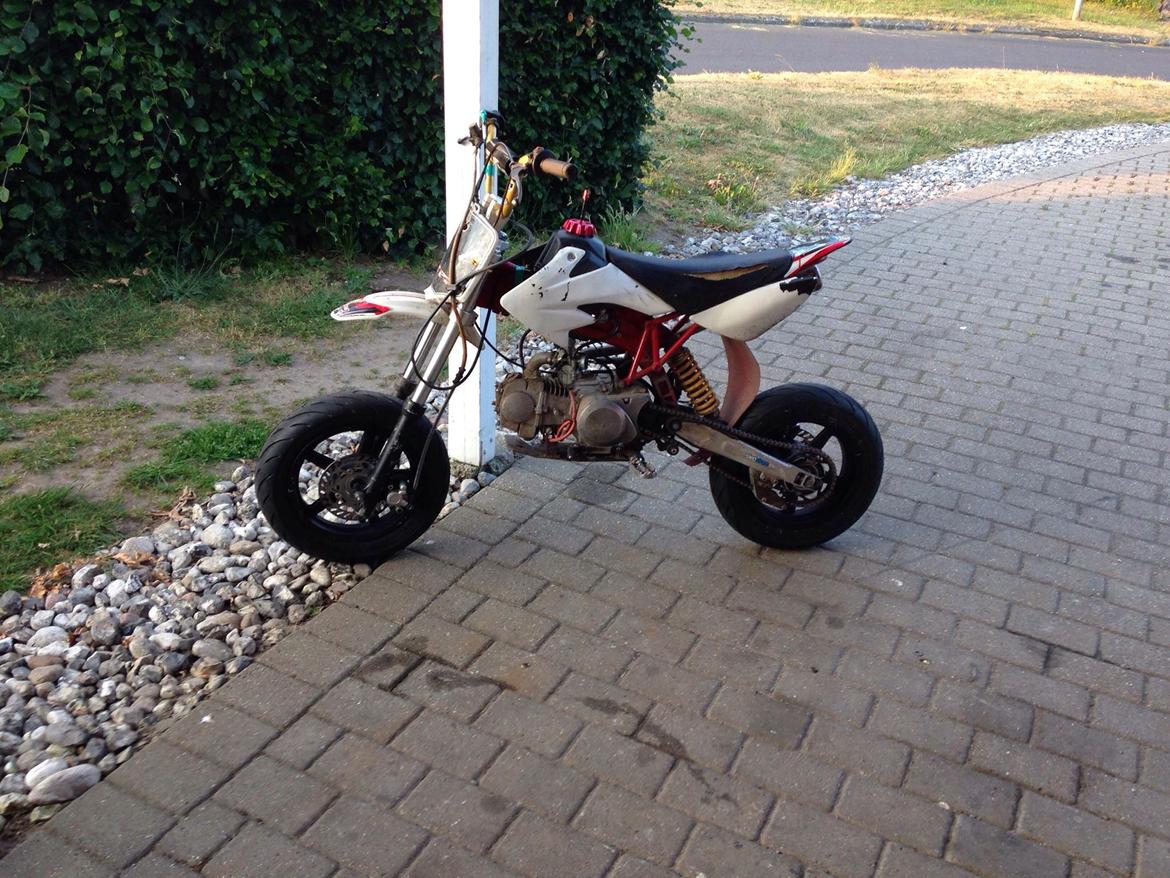 YCF custom billede 2