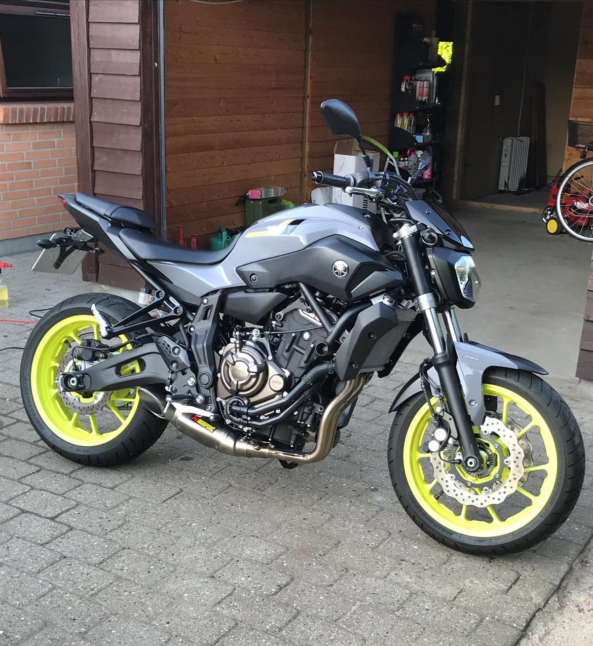 Yamaha MT 07 billede 1