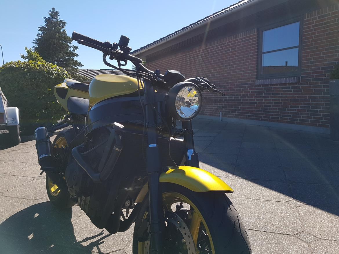 Honda Cbr 900 RR. Streetfighter. billede 4