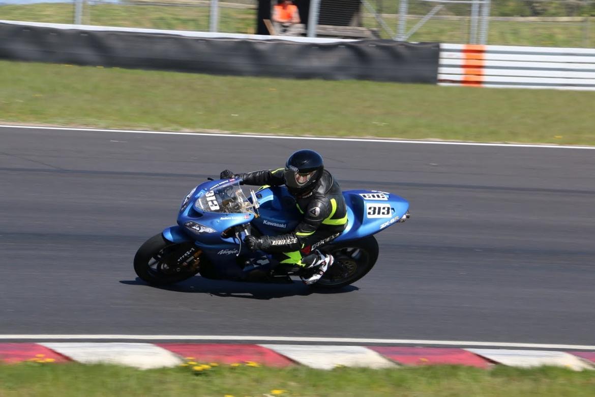 Kawasaki ZX6R 636 C. Banemotorcykel. SOLGT - Sturup i Maj 2018. Lækker bane. billede 18