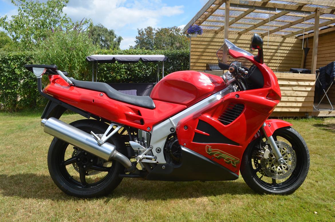 Honda VFR 750 RC36-2 billede 1