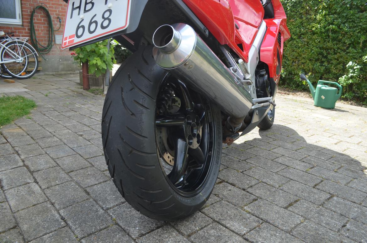 Honda VFR 750 RC36-2 billede 6