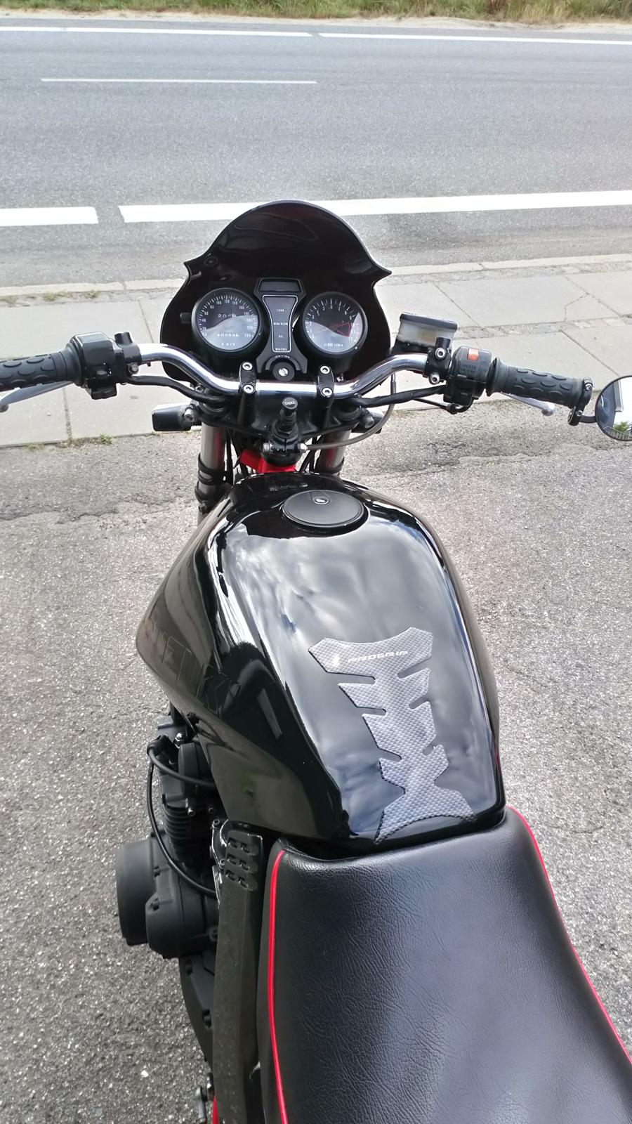 Suzuki gs650g katana  billede 3