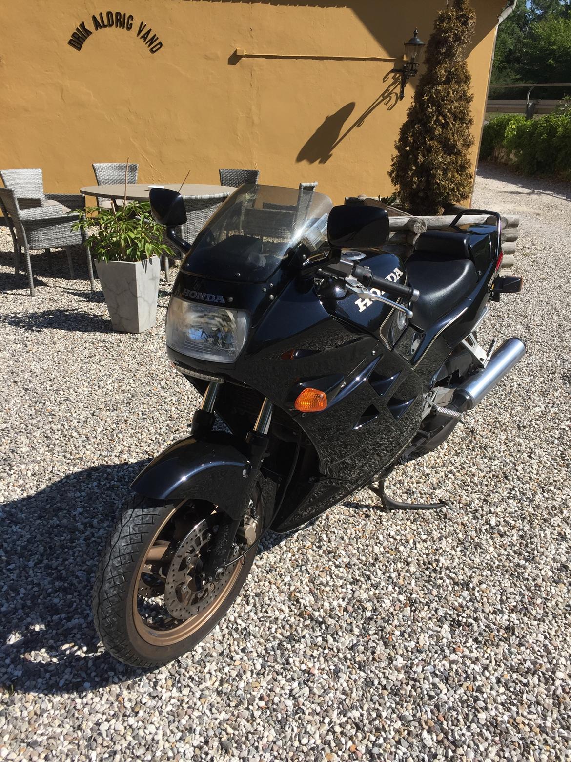 Honda VFR 750 RC24-2(Solgt) billede 4