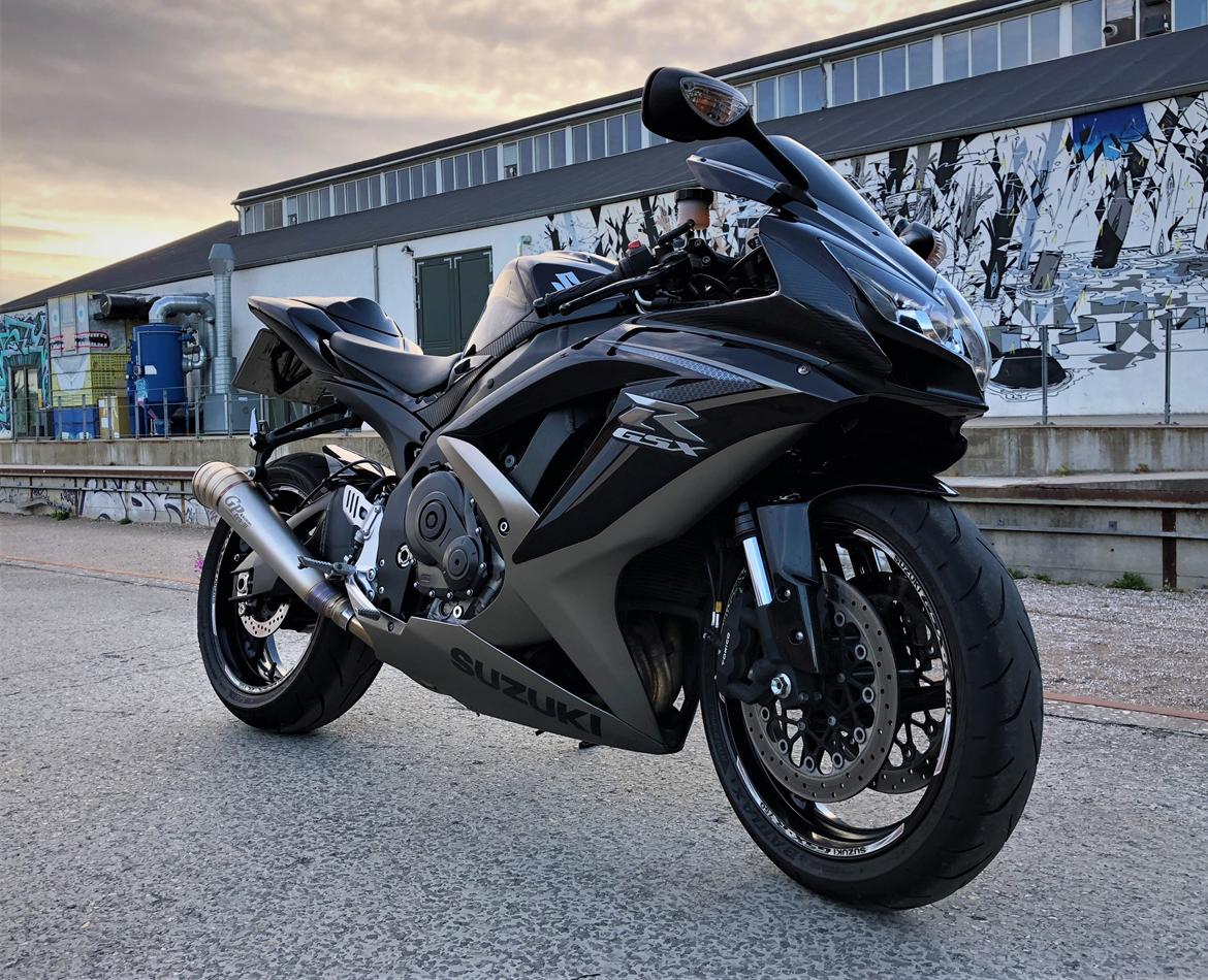 Suzuki GSXR 750 billede 9