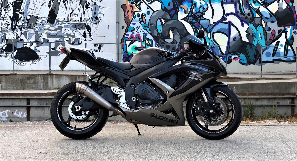 Suzuki GSXR 750 billede 12