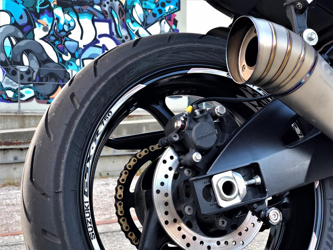 Suzuki GSXR 750 billede 11