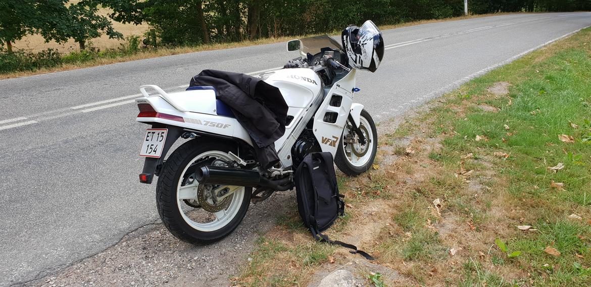 Honda ( SOLGT ) VFR 750 RC24 billede 13