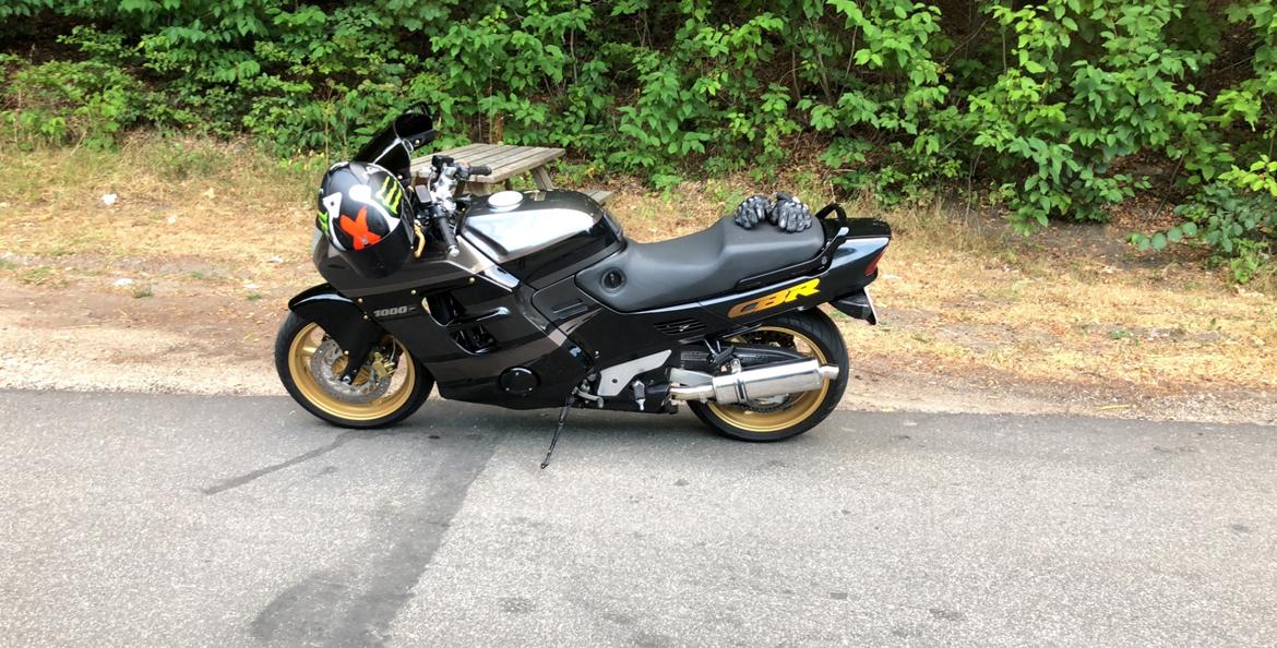 Honda CBR 1000F billede 14