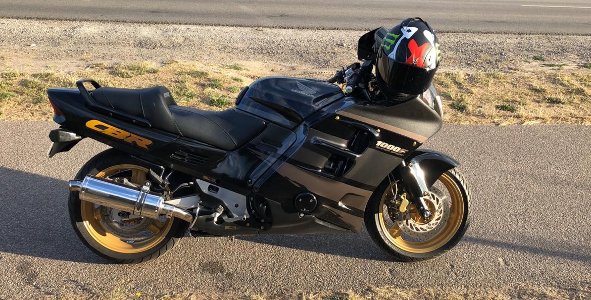 Honda CBR 1000F billede 18