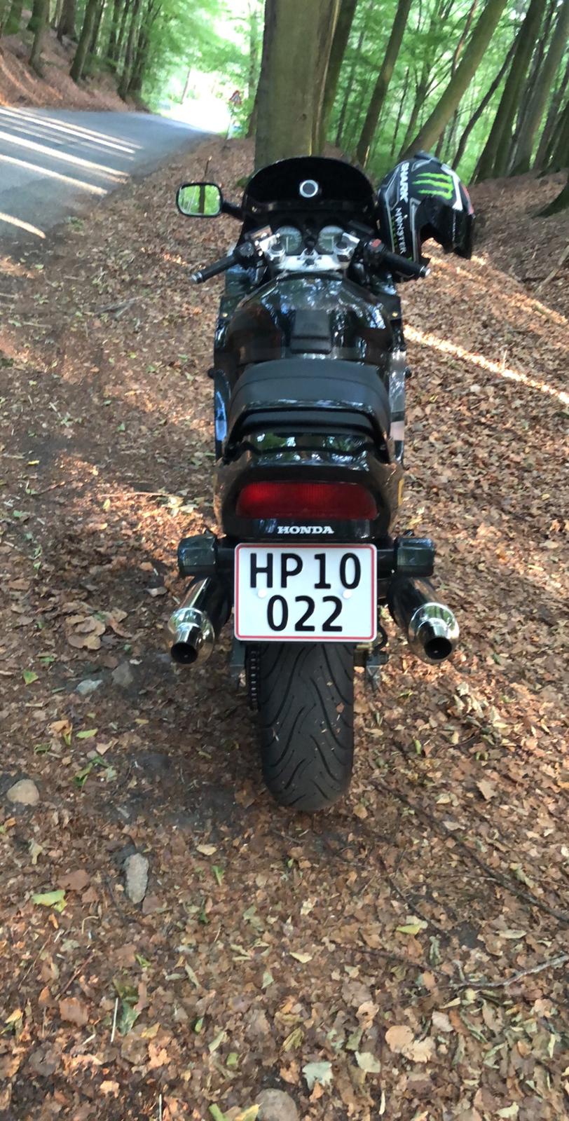 Honda CBR 1000F billede 19