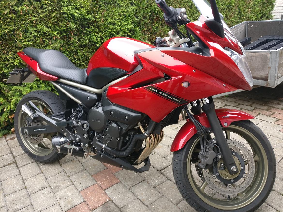 Yamaha XJ6 Diversion Solgt billede 1