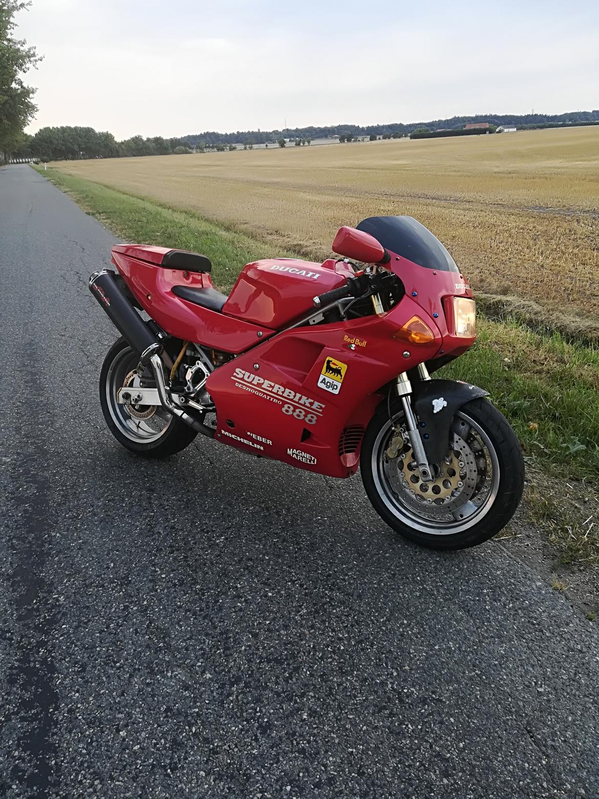 Ducati 888 billede 39