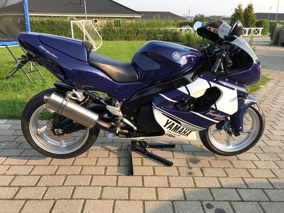 Yamaha YZF1000R Thunderace billede 3