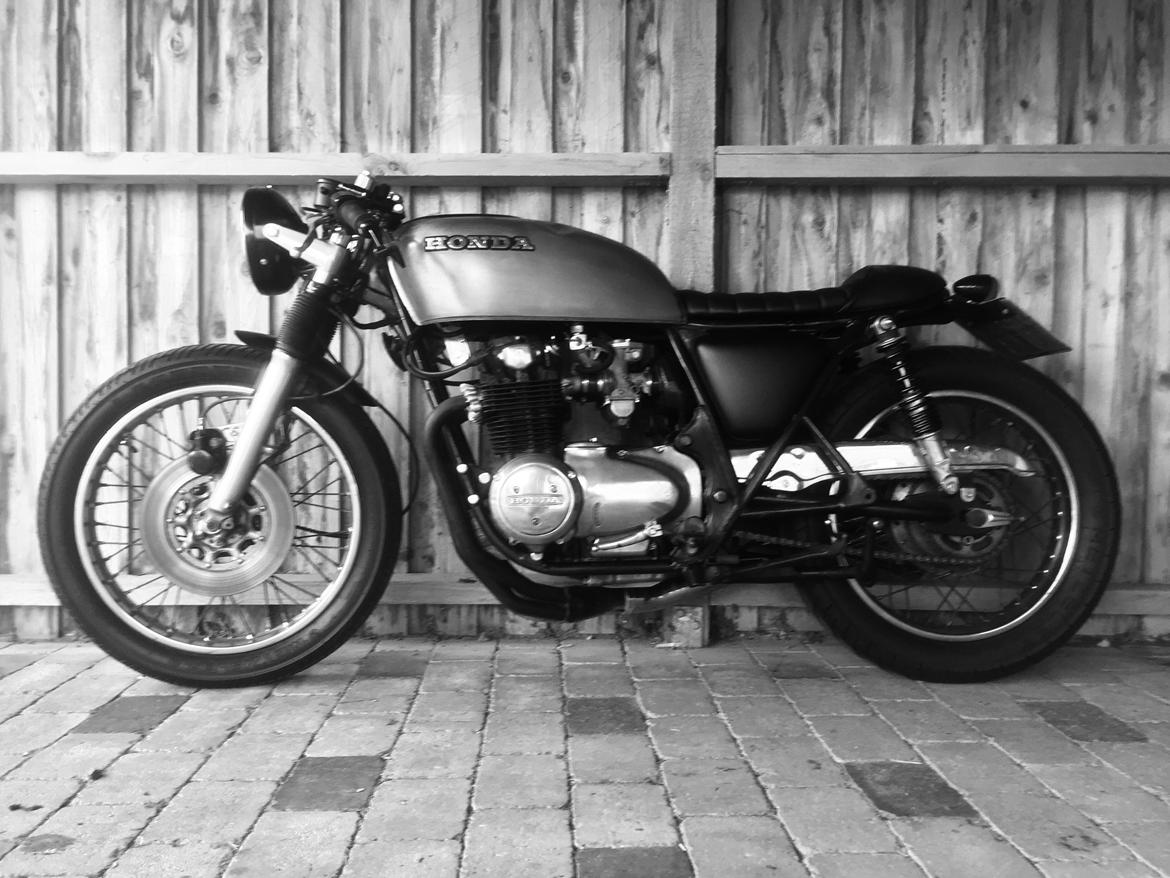 Honda CB 550f cafe racer billede 2